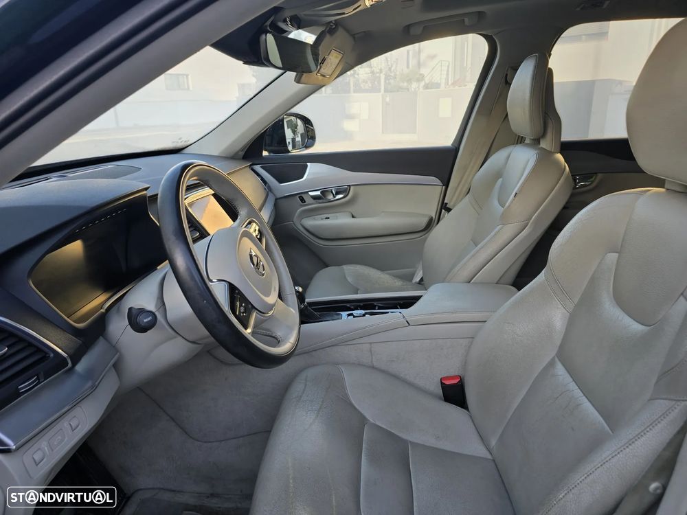 Volvo XC 90 2.0 D4 Momentum - 8
