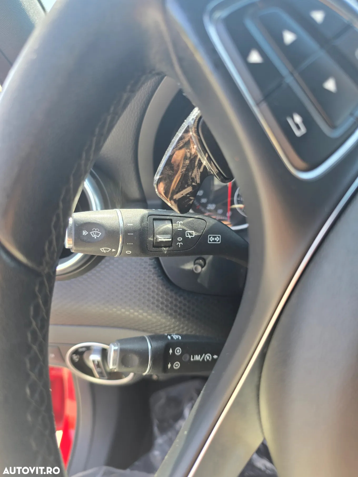 Mercedes-Benz A 160 7G-DCT AMG Line - 15