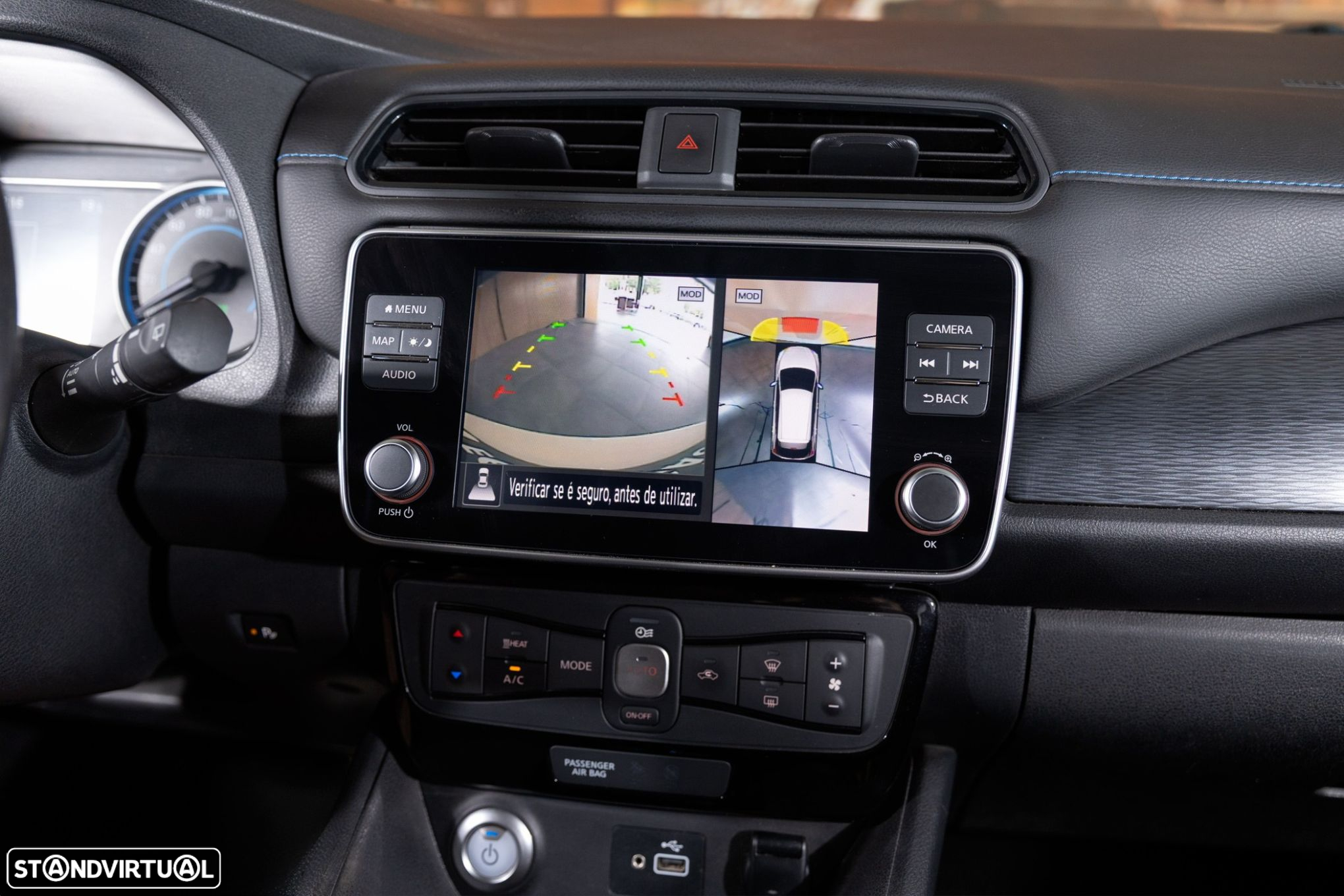 Nissan Leaf N-Connecta - 16