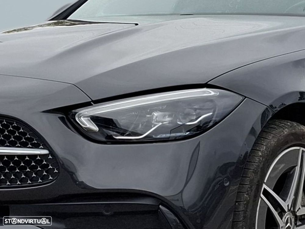 Mercedes-Benz C 300 de AMG Line - 3