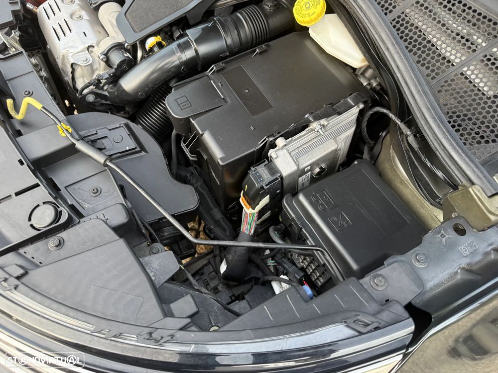 Citroën C4 Cactus 1.2 PureTech Shine - 54