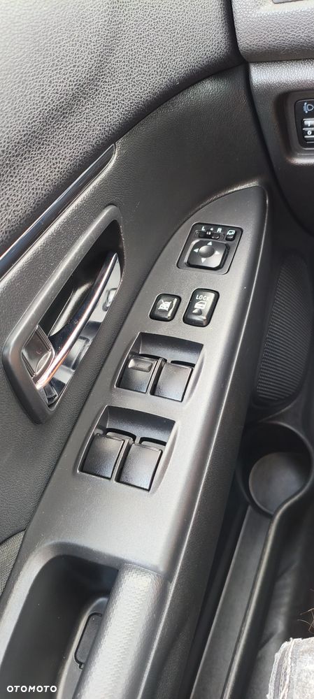 Mitsubishi ASX 1.6 2WD Intense - 17