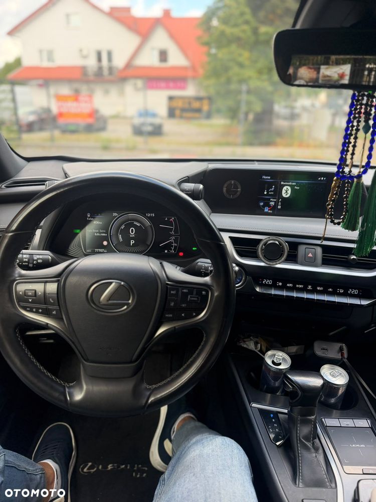 Lexus UX 250h Elegance 2WD - 2