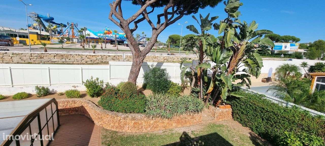 Moradia T4 em Quarteira - Grande imagem: 5/46