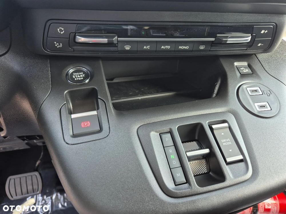 Opel Combo XL 1.5 BlueHDi S&S GS EAT8 - 18