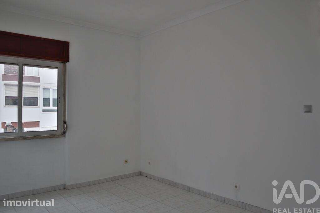 Apartamento T2 em Ramada e Caneças de 53,7 m2 - Grande imagem: 4/32
