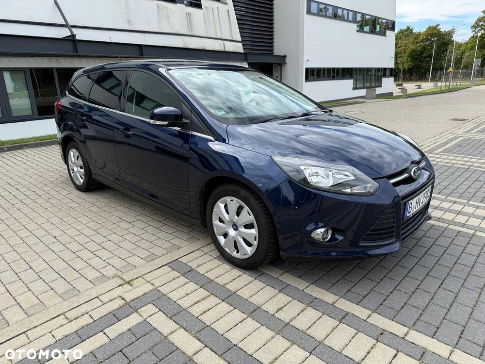 Ford Focus Turnier 1.0 EcoBoost Start-Stopp-System Champions Edition - 9