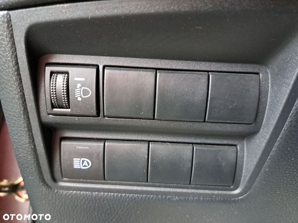 Toyota Yaris 1.5 Comfort - 30