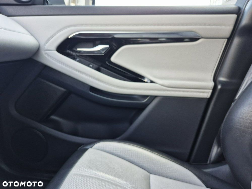 Land Rover Range Rover Evoque - 27