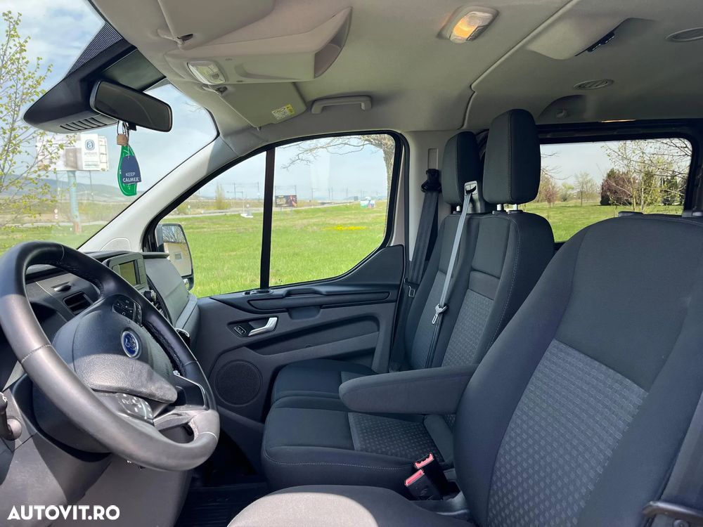 Ford Transit Custom Shuttle Bus 320 2.0 EcoBlue 130 CP L2H1 Trend - 12