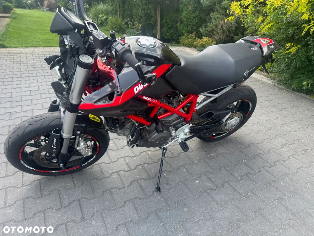 Ducati Hypermotard - 13