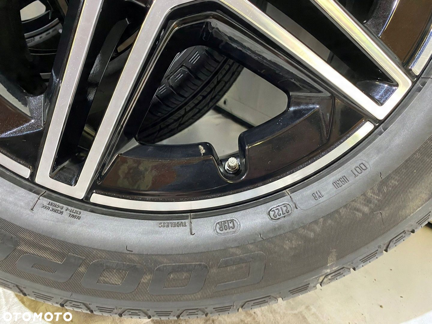 KOŁA ALUFELGI MERCEDES GLE W167 275/50/20 MS A1674013200 - 8