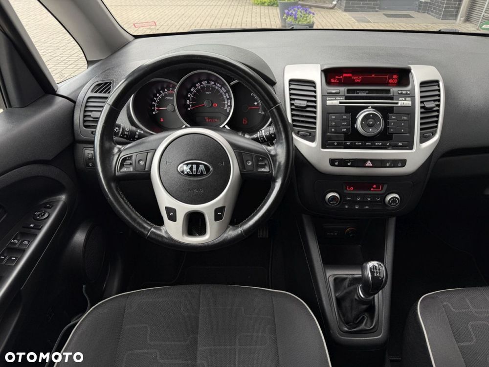 Kia Venga 1.4 CVVT UEFA EURO 2016 - 22