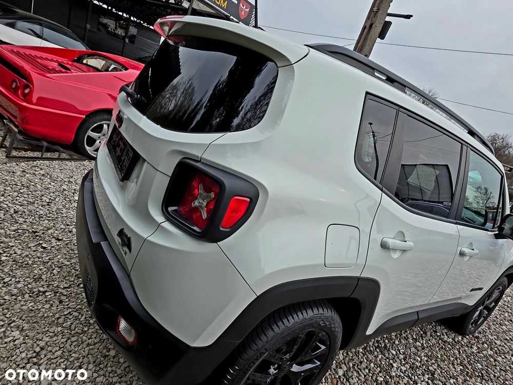 Jeep Renegade - 8