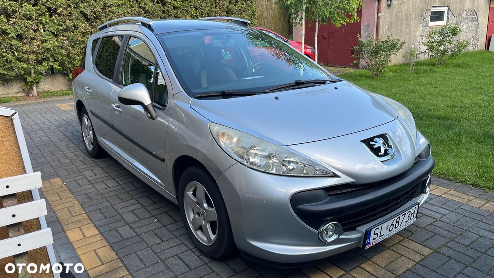 Peugeot 207 1.4 16V Presence - 1