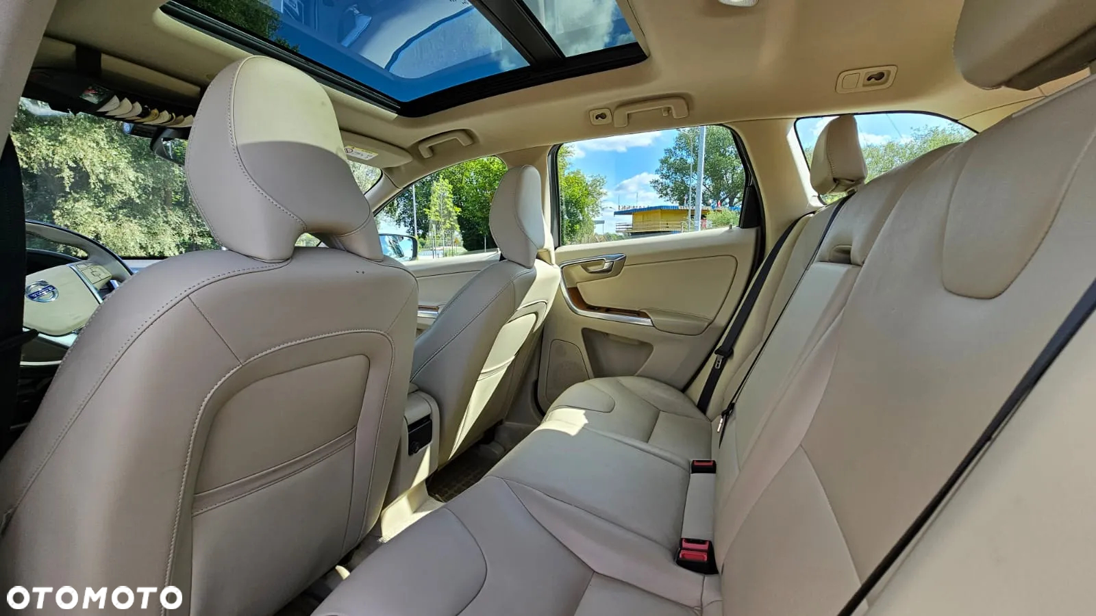 Volvo XC 60 D5 AWD Summum - 2