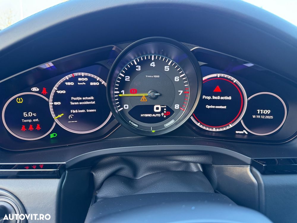 Porsche Cayenne Coupe E-Hybrid Tiptronic S - 24