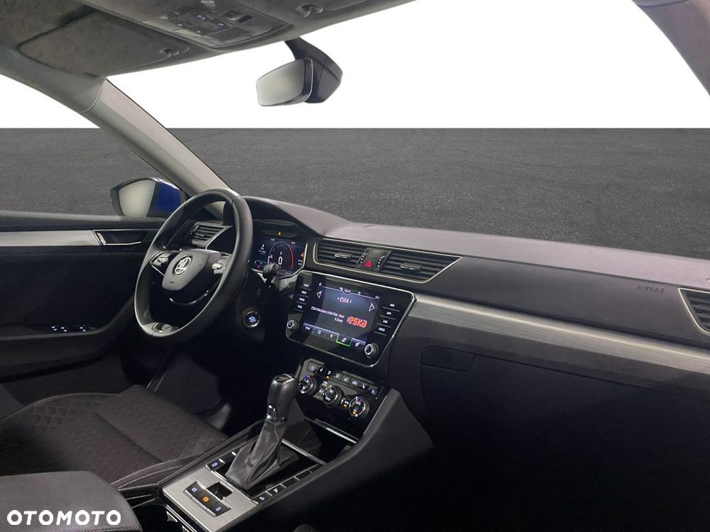 Skoda Superb 2.0 TDI SCR Ambition DSG - 13