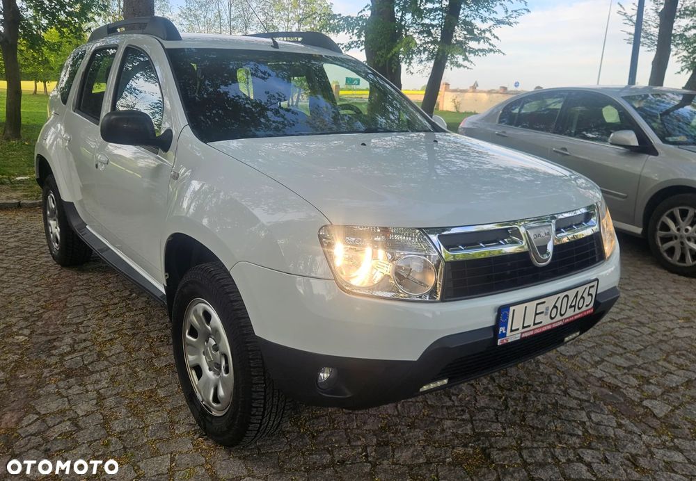 Dacia Duster 1.6 16V 4x2 Essentiel - 2
