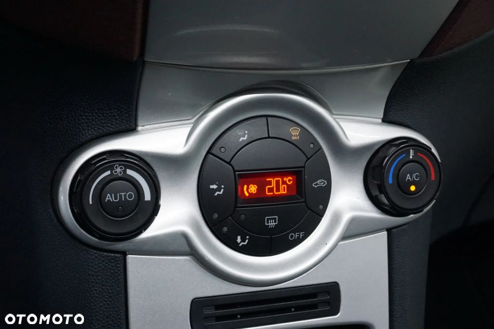 Ford Fiesta 1.4 TDCI - 27