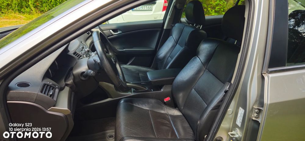 Honda Accord 2.4 Executive - 4