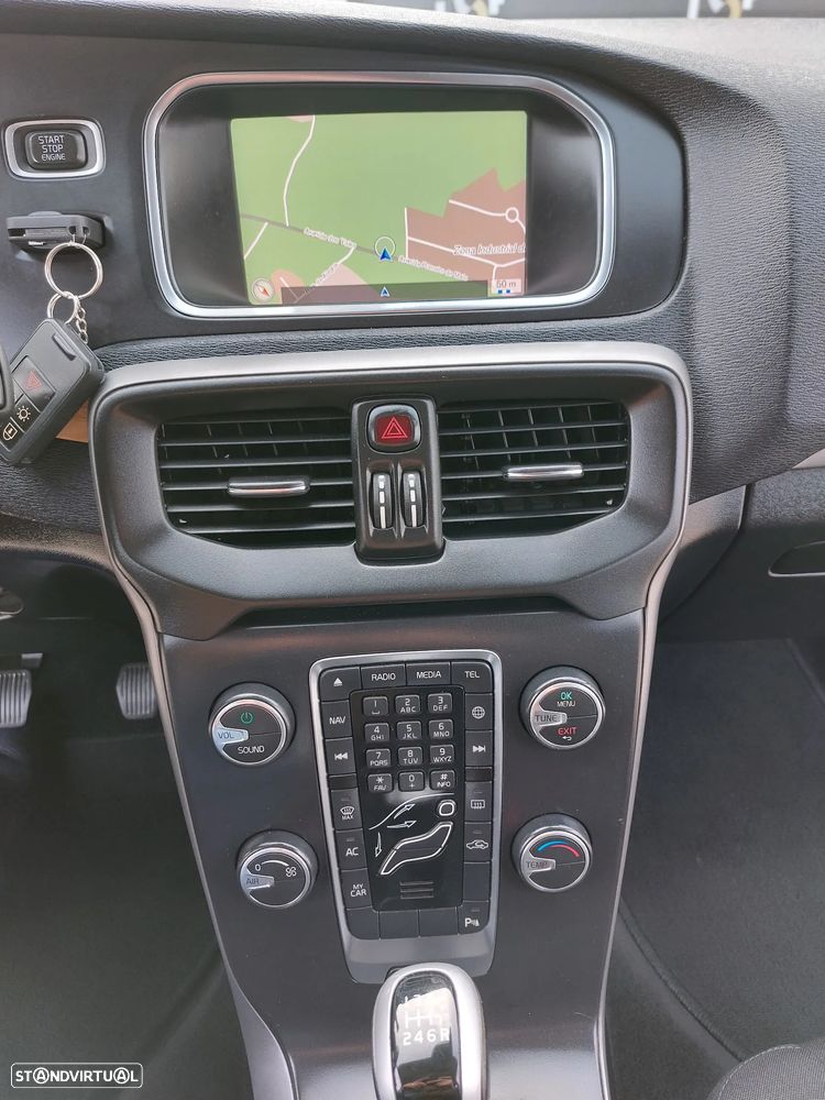 Volvo V40 2.0 D2 Kinetic Eco - 26