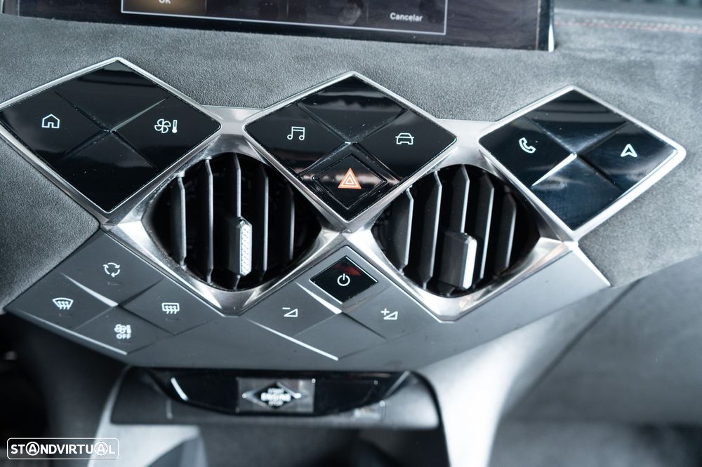 DS DS3 Crossback 1.2 PureTech So Chic EAT8 - 23