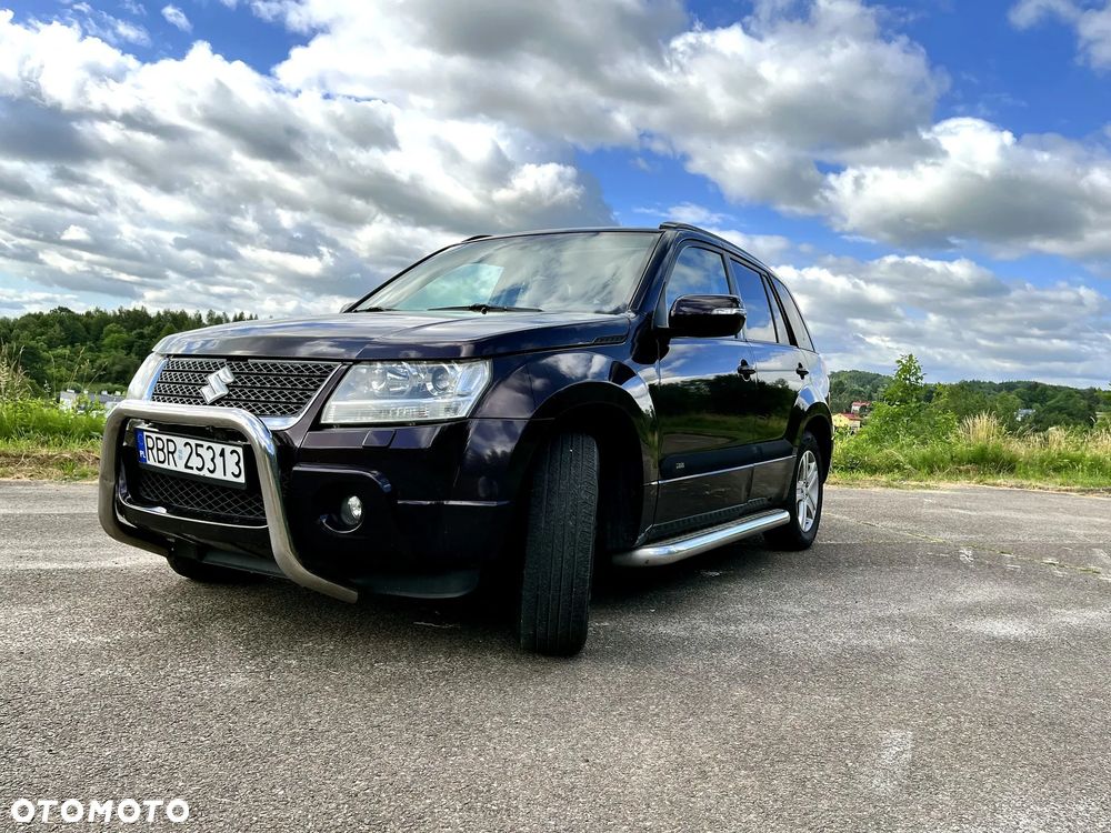 Suzuki Grand Vitara 2.4 De Luxe - 27