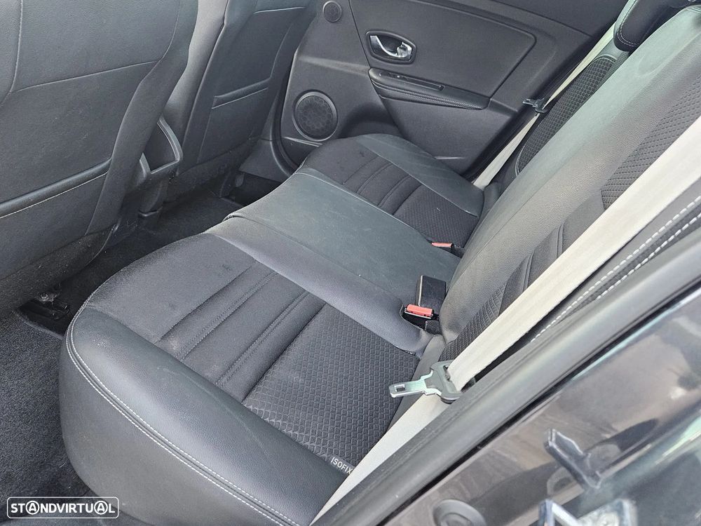 Renault Mégane Sport Tourer ENERGY dCi 130 Start & Stopp Bose Edition - 18