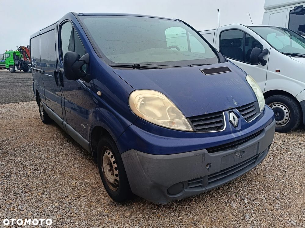 Renault Trafic - 2