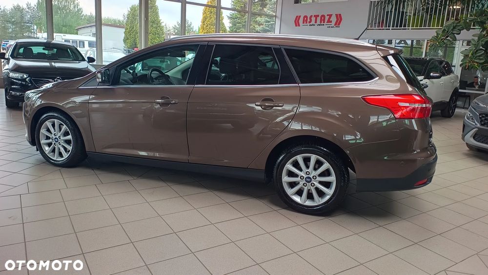 Ford Focus 1.5 EcoBoost Titanium ASS - 5