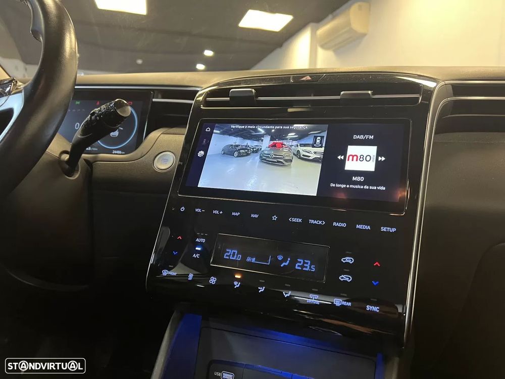 Hyundai Tucson 1.6 CRDi Premium - 16