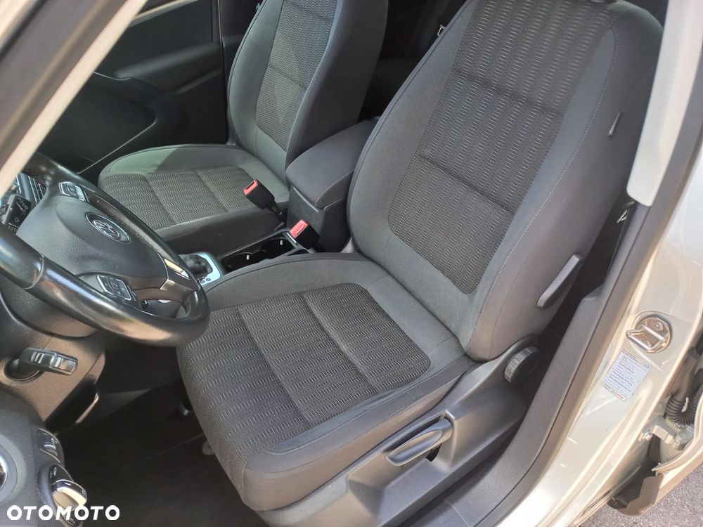 Volkswagen Tiguan 2.0 TDI DPF 4Motion DSG Sport & Style - 22