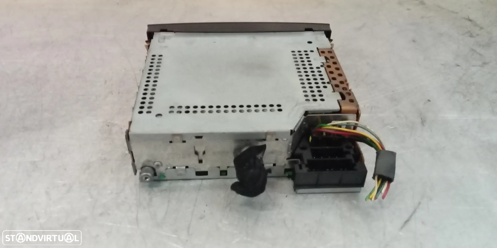 AUTO-RADIO ORIGINAL PEUGEOT / CITROEN RD3 96489417XT00 - 2