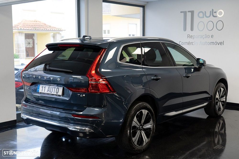 Volvo XC 60 2.0 T6 PHEV Plus Dark AWD - 10