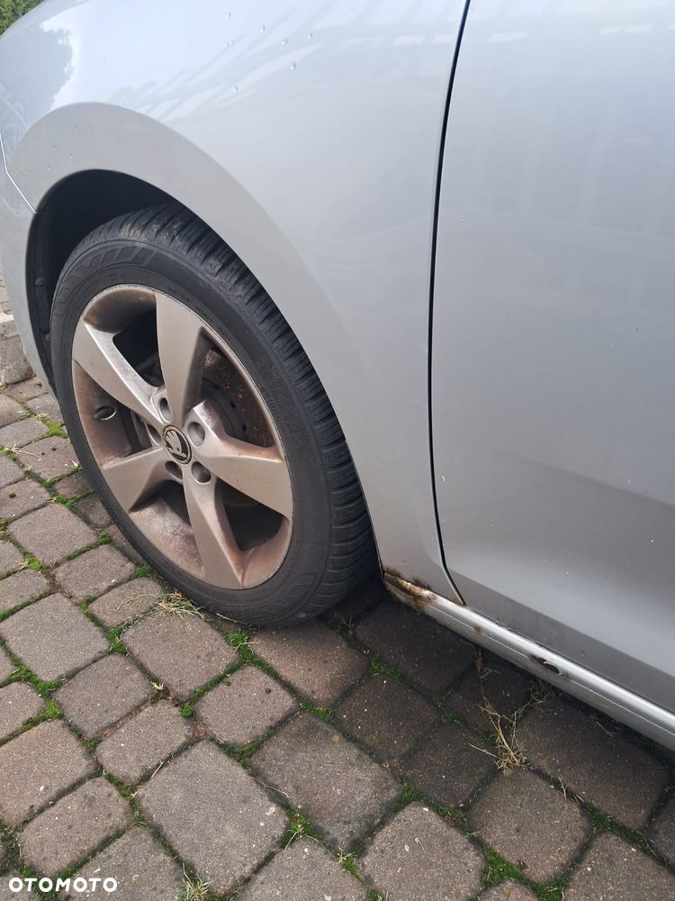 Skoda RAPID 1.4 TDI Active - 5