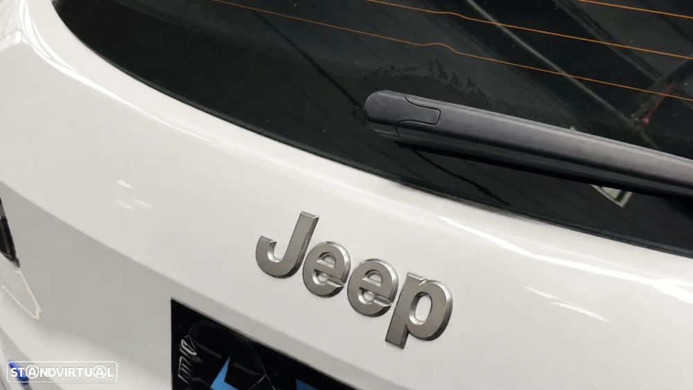 Jeep Avenger 54 kWh Altitude - 11