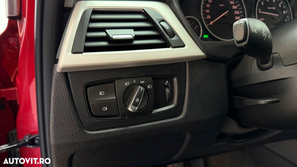 BMW Seria 3 316i - 26