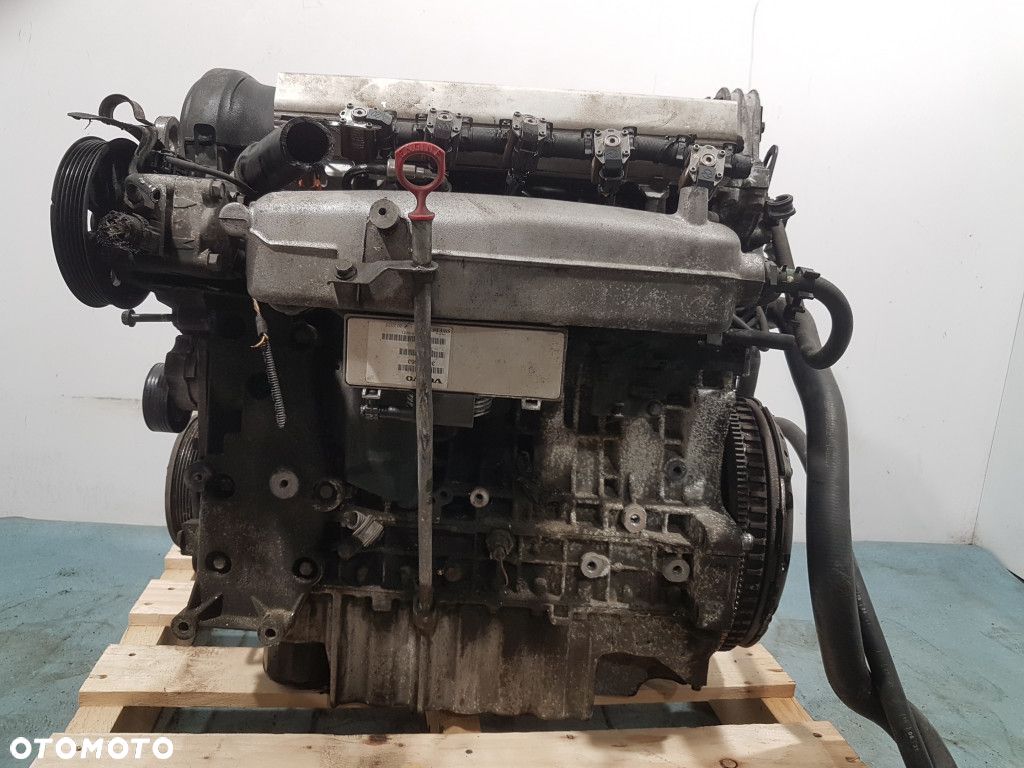 SILNIK BENZYNOWY B5244T 2.4t B 200KM VOLVO V70 - 1