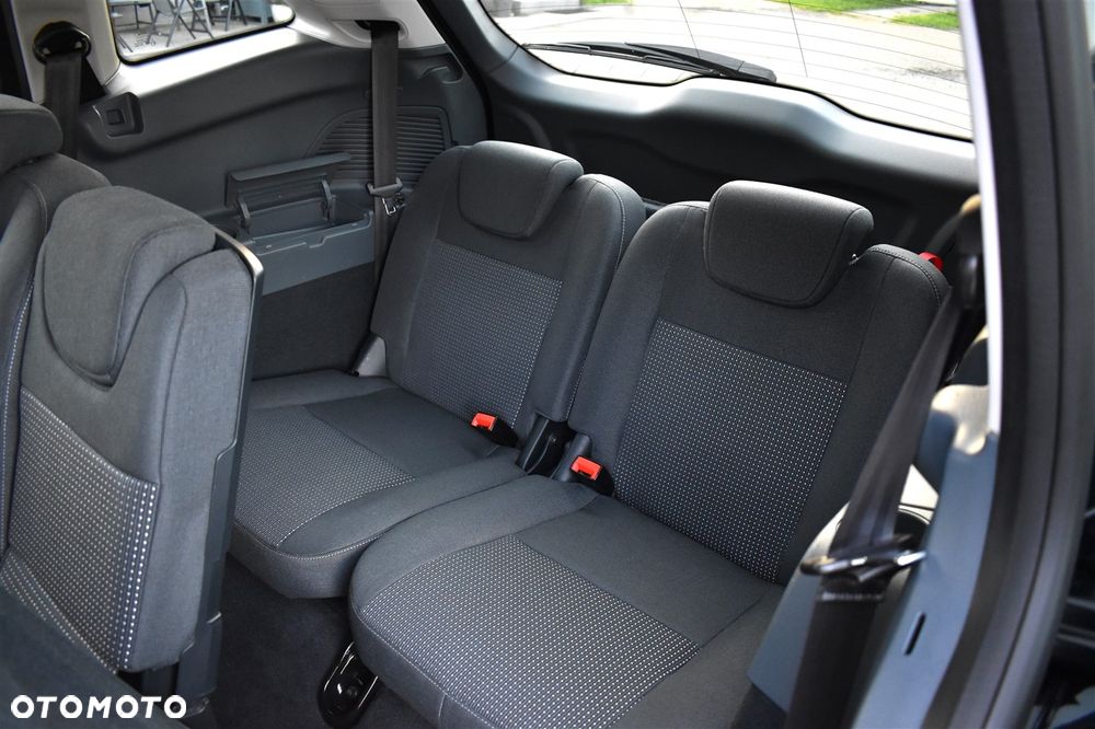 Ford Grand C-MAX 1.6 Titanium - 20
