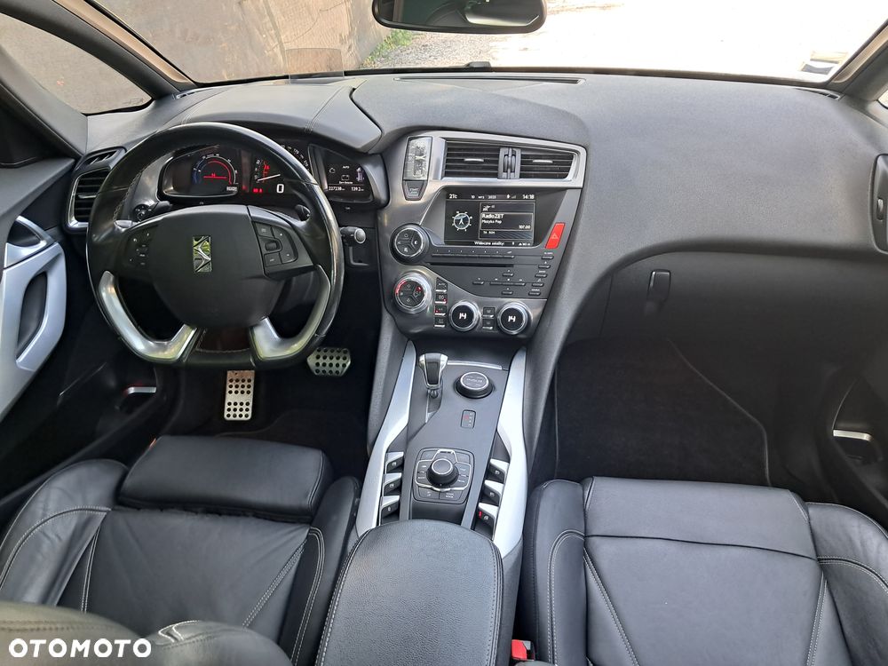 Citroën DS5 2.0 HDi Hybrid4 SoChic MCP - 16