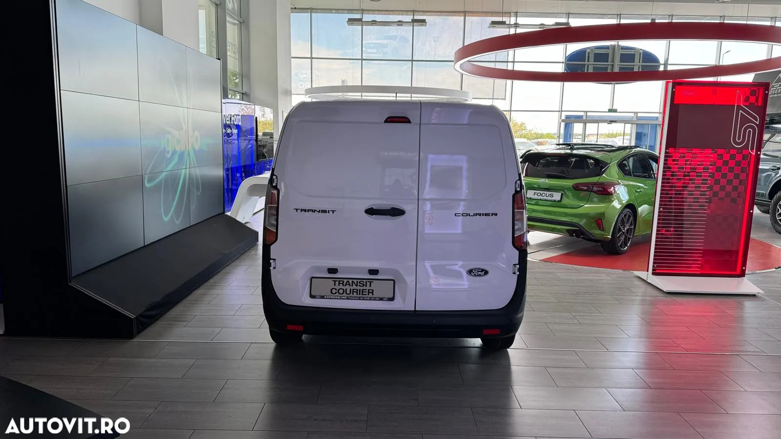 Ford Courier - 3