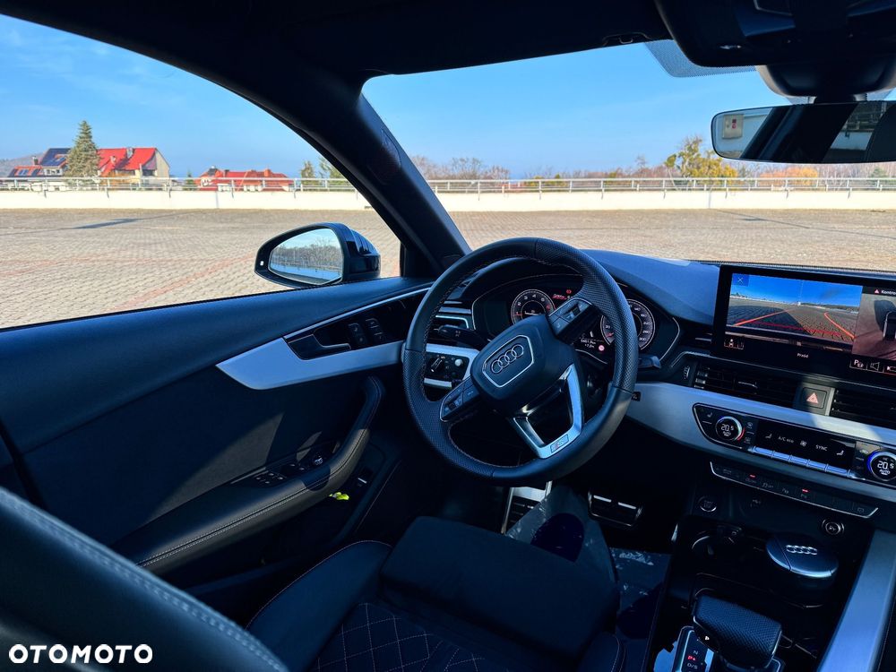 Audi A4 Limousine 40 TFSI mHEV Quattro S tronic - 31