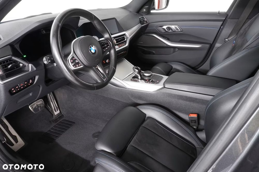 BMW Seria 3 330i xDrive M Sport sport - 15