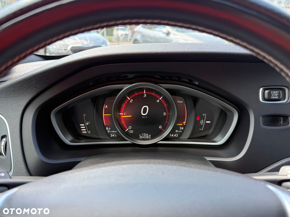 Volvo V40 D3 RDesign - 24
