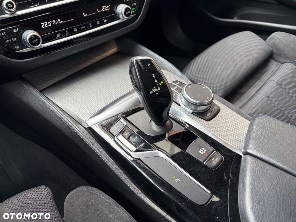 BMW Seria 5 - 26