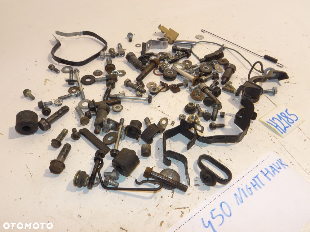 Honda CB 450 Nighthawk 84r śruby podkładki nakrętki blacha H2185 - 6
