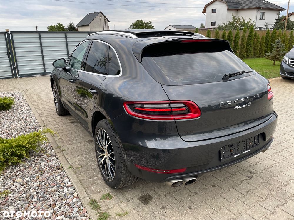 Porsche Macan - 29