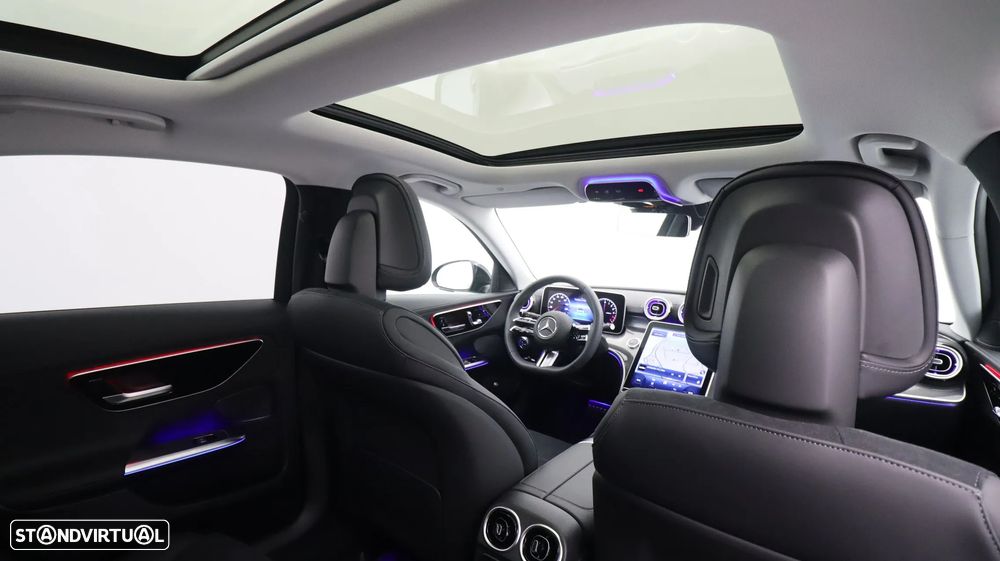 Mercedes-Benz C 300 de AMG Line - 24