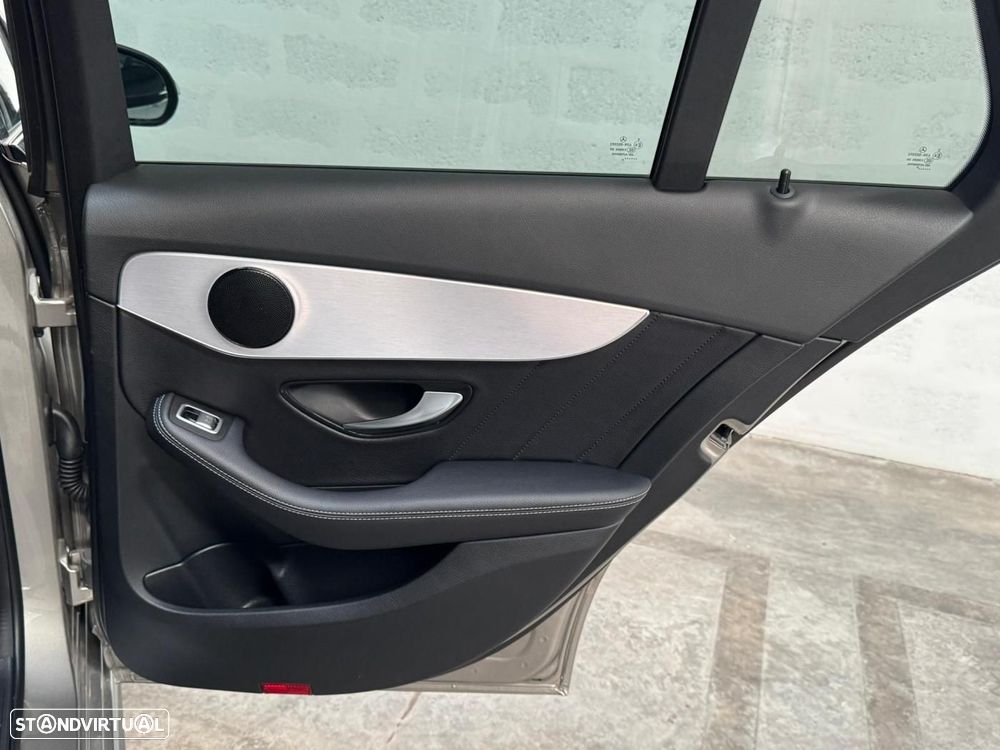 Mercedes-Benz C 300 de T 9G-TRONIC AMG Line - 51